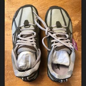 Altra Lone Peak 4 Athletic Sneakers